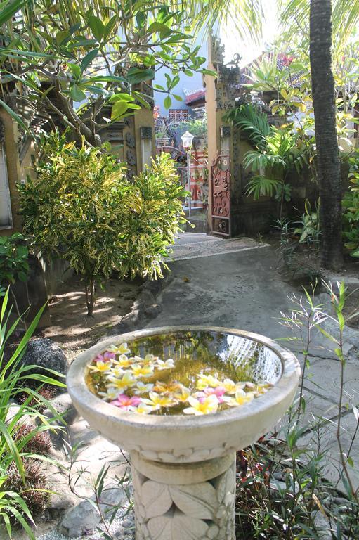 Green Palm Homestay BALI Exterior photo
