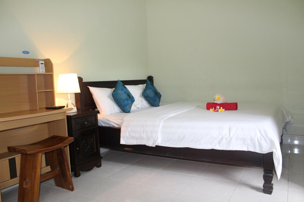 Green Palm Homestay BALI Exterior photo