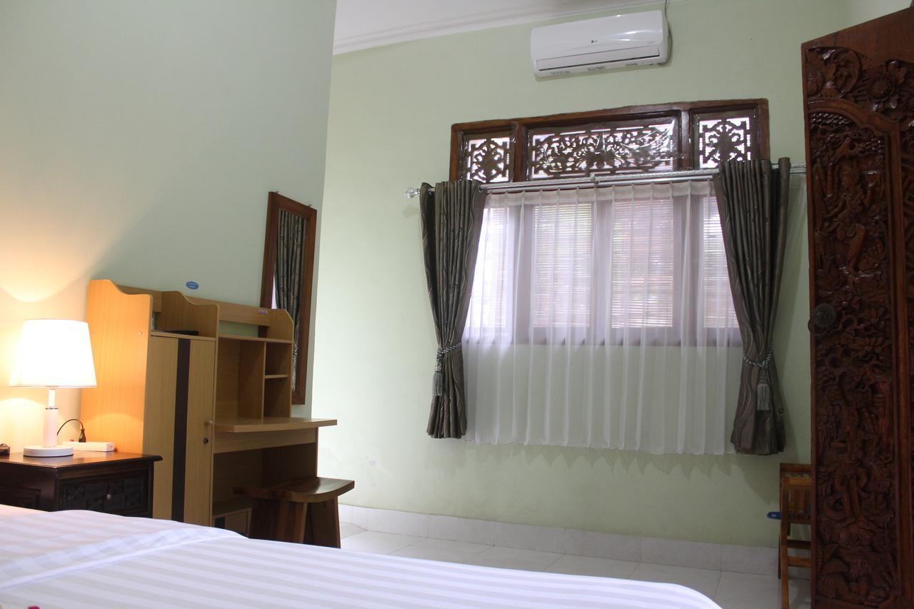 Green Palm Homestay BALI Exterior photo