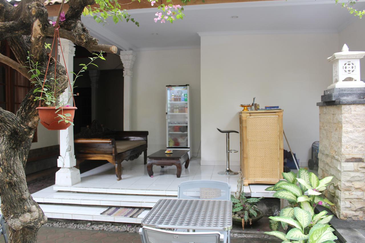 Green Palm Homestay BALI Exterior photo