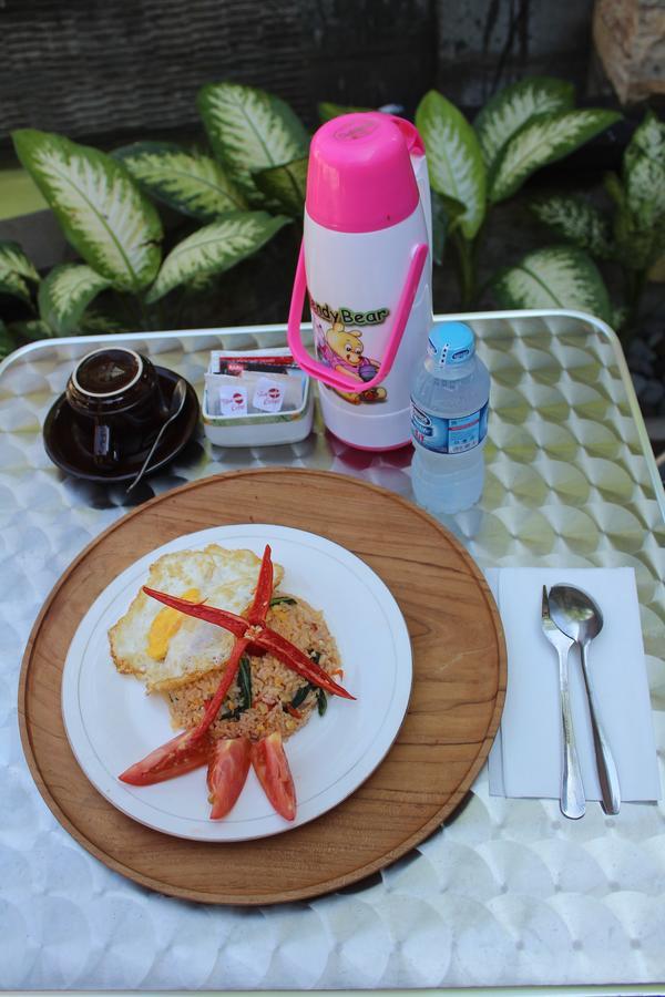 Green Palm Homestay BALI Exterior photo